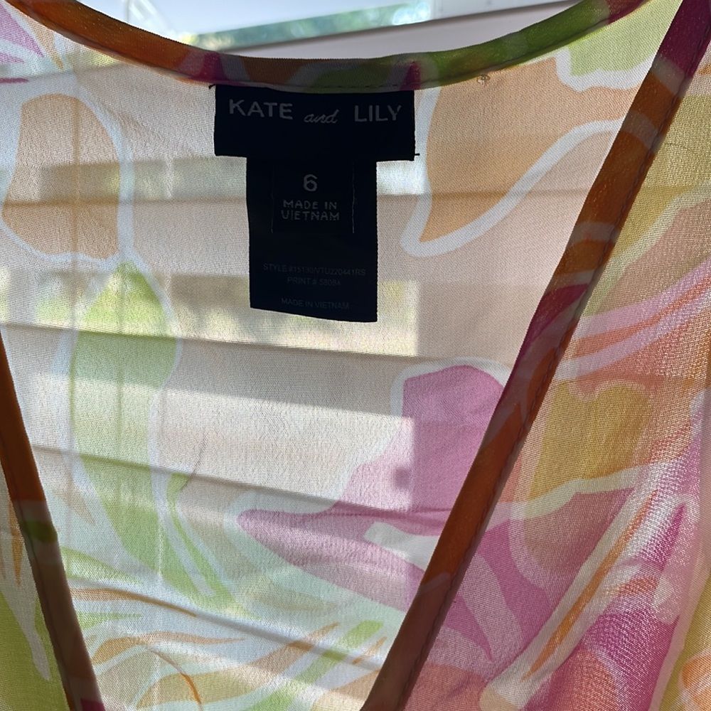 NWOT MAXI DRESS - Picture 3 of 3
